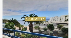 For sale bright 1 bedroom apartment with direct ocean views and minutes from the beach in Paraiso del Sur, in Playa Paraiso!
