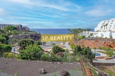 Exclusive offer - for sale beautiful spacious 2 bedroom apartment in Playa Paraiso, with ocean views, just few minutes from the beach!