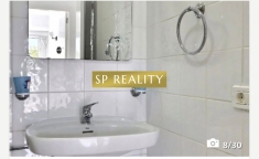 For sale bright 1 bedroom apartment with direct ocean views and minutes from the beach in Paraiso del Sur, in Playa Paraiso!
