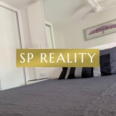 This beautiful spacious apartment is located in the popular Orlando complex, Costa Adeje, just minutes from the beach, the ocean and the main promenade.