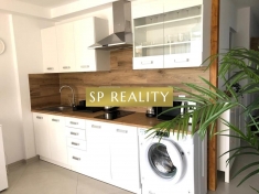 For sale modern 1-bedroom renovated apartment a few minutes from the beach in the Ponderosa complex, Costa Adeje!